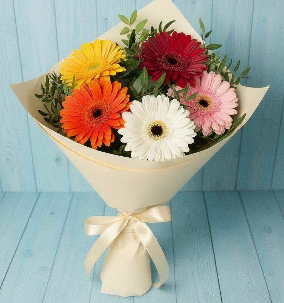 Букет цветов из: Герберы в Хурбе
