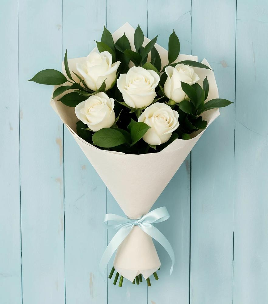 Букет цветов из: Розы в Хурбе