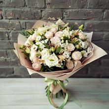 Букет цветов из:  Альстромерии, Розы и Хризантемы в Хурбе