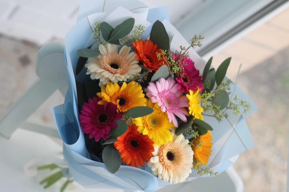 Букет цветов из: Герберы в Хурбе