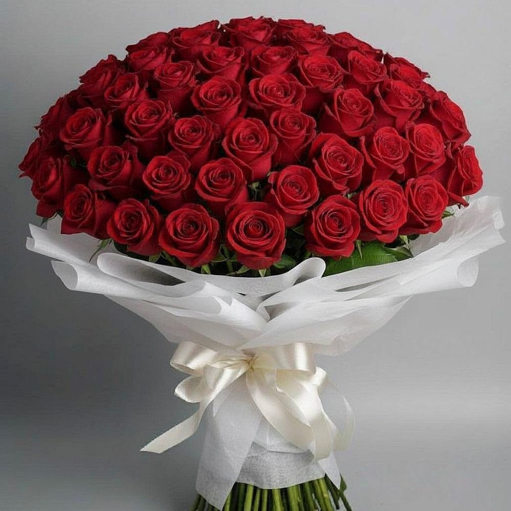 Букет 101 Красная роза Блэк Мэджик в Хурбе