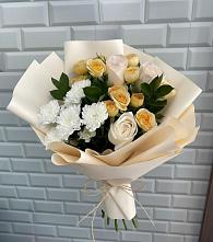 Букет цветов из:  Розы и Хризантемы в Хурбе