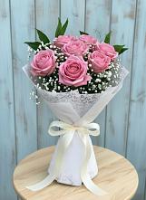 Букет цветов из:  Розы в Хурбе