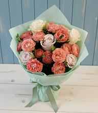 Букет цветов из:  Розы в Хурбе