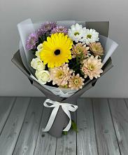 Букет цветов из:  Розы, Герберы и Хризантемы в Хурбе