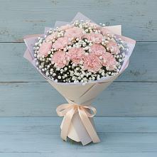 Букет цветов из:  Гвоздики в Хурбе