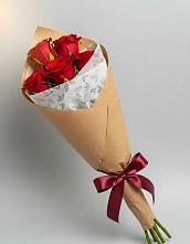 Букет цветов из:  Розы в Хурбе