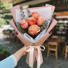 Букет цветов из:  Розы #REPLACE_PRED# Хурбе