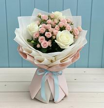 Букет цветов из:  Розы в Хурбе