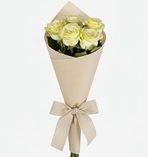 Букет цветов из:  Розы в Хурбе
