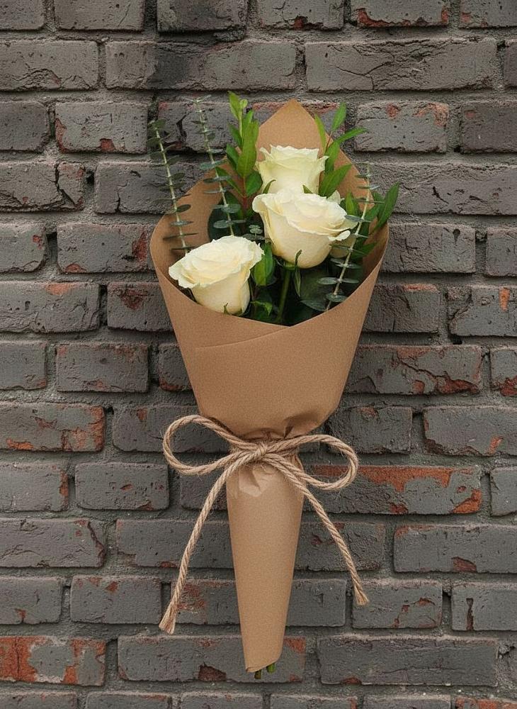 Букет цветов из: Розы в Хурбе