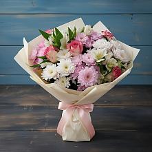 Букет цветов из:  Хризантемы, Альстромерии и Розы в Хурбе