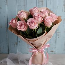 Букет цветов из:  Розы в Хурбе