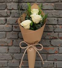 Букет цветов из:  Розы в Хурбе