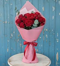 Букет цветов из:  Розы в Хурбе