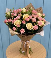 Букет цветов из:  Розы в Хурбе