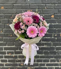 Букет цветов из:  Герберы и Хризантемы в Хурбе