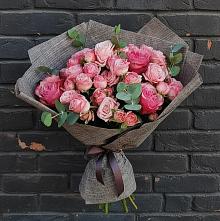 Букет цветов из:  Розы в Хурбе