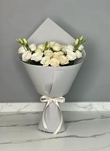 Букет цветов из:  Розы и Лизиантусы #REPLACE_PRED# Хурбе